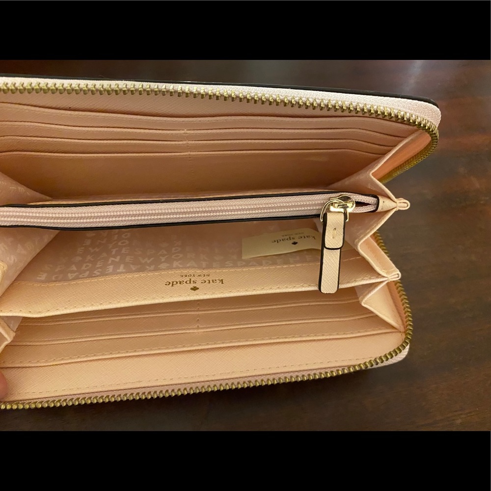 Pink Kate Spade Zip Wallet : Never Used - Picture 3 of 3